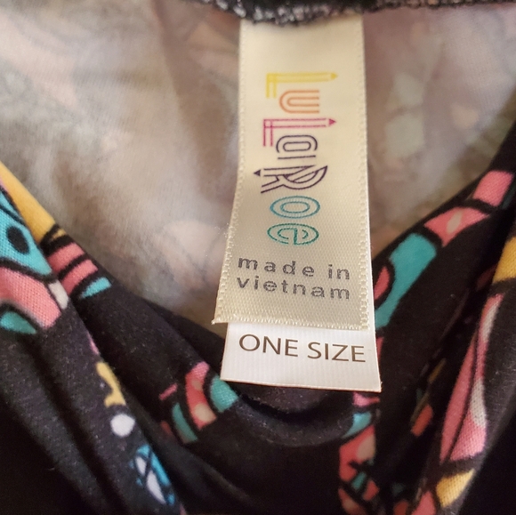 LuLaRoe Black and Pink Patterned Leggings - Picture 3 of 3